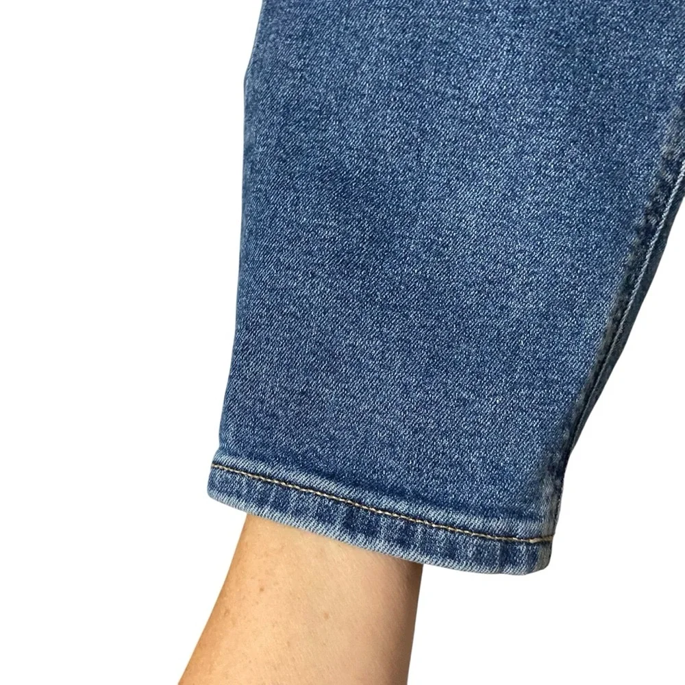 American Eagle Mom Jeans Womens 4 High Waisted Ankle Jeans